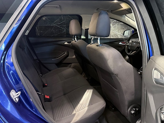 Ford Focus 16 of 18