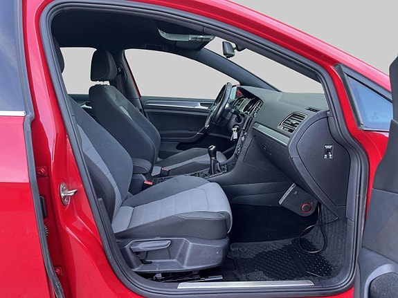 Volkswagen Golf I 5 of 5