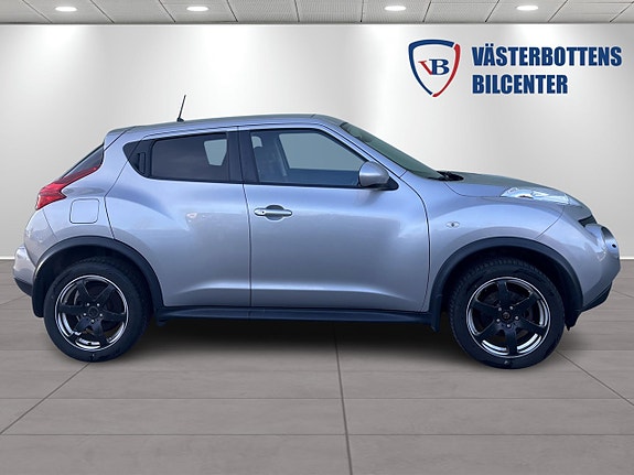 Nissan Juke 2 of 5