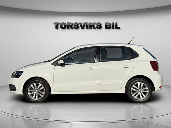 Volkswagen Polo 3 of 5