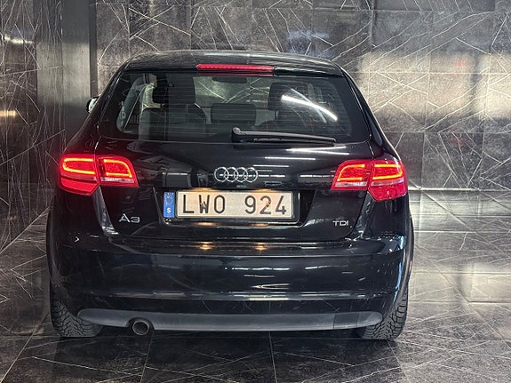 Audi A3 6 of 12