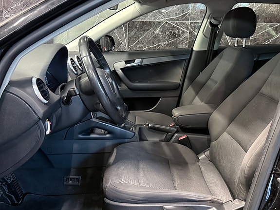 Audi A3 9 of 12