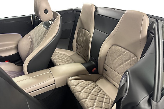 Mercedes-Benz SL63 9 of 21
