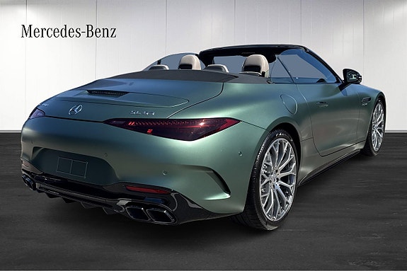 Mercedes-Benz SL63 4 of 5