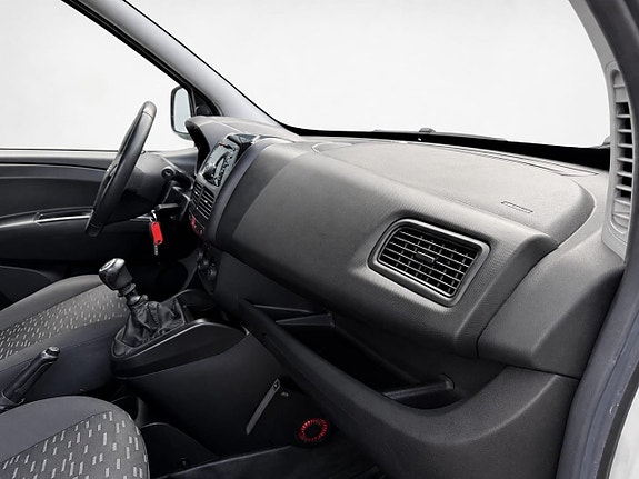 Opel Combo 11 of 19