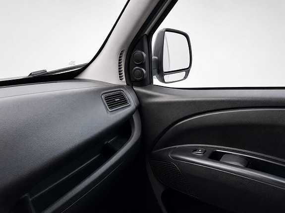 Opel Combo 12 of 19
