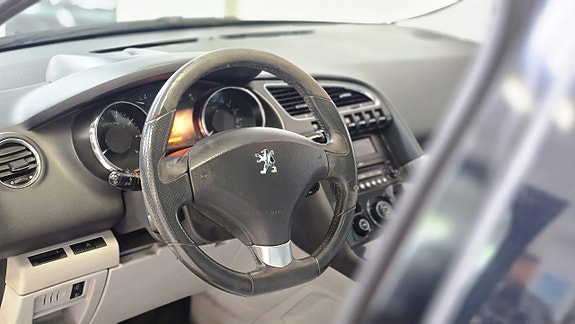 Peugeot 3008 8 of 15