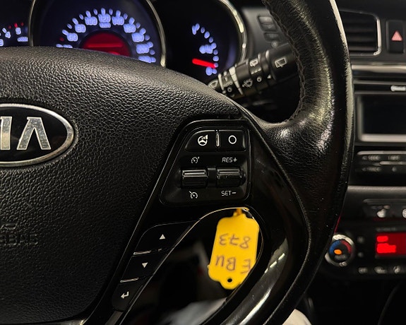 Kia Ceed 13 of 23
