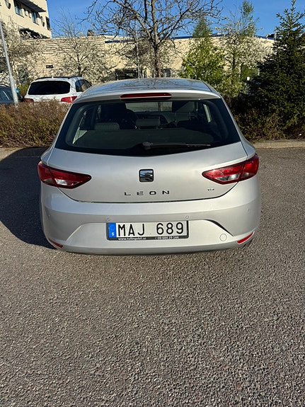 Seat Leon 4 of 5