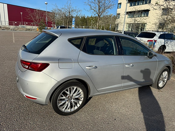 Seat Leon 5 of 5