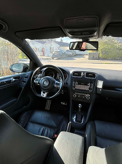 Volkswagen Golf VI 11 of 14