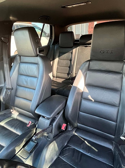 Volkswagen Golf VI 10 of 14