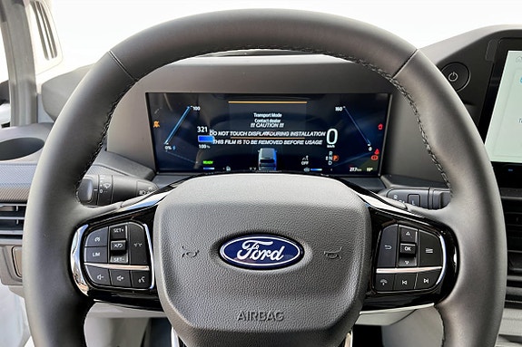 Ford E-Transit 11 of 14