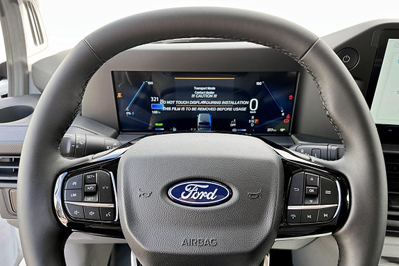 Ford E-Transit 12 of 14