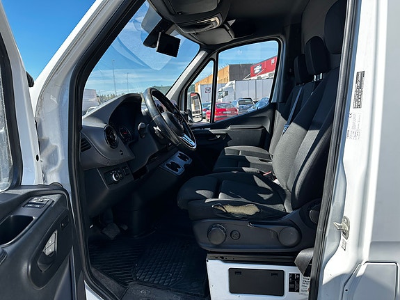 Mercedes-Benz Sprinter 316 3 of 5