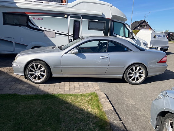 Mercedes-Benz CL500 2 of 5