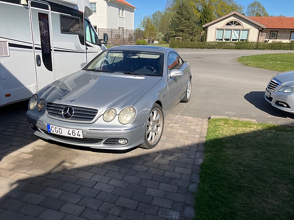 Mercedes-Benz CL500 3 of 5