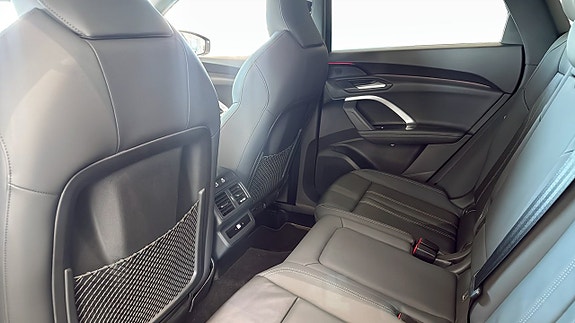 Audi Q5 11 of 19