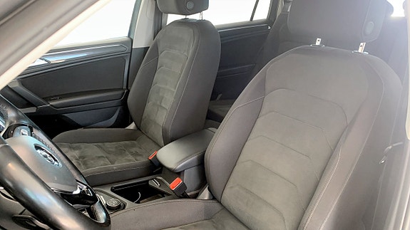 Volkswagen Tiguan Allspace 8 of 14