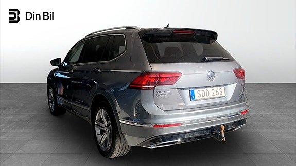 Volkswagen Tiguan Allspace 3 of 5