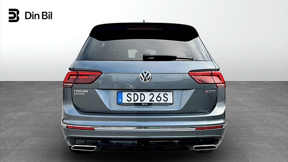 Volkswagen Tiguan Allspace 5 of 14