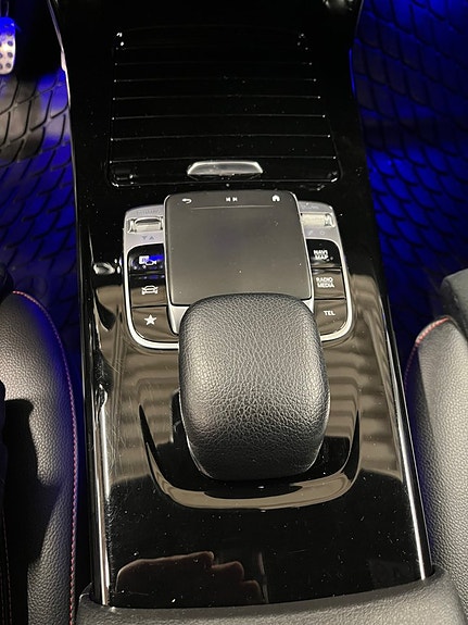 Mercedes-Benz CLA220 20 of 26