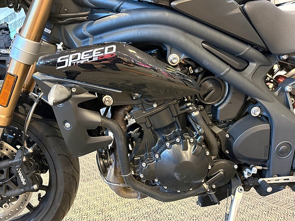 Triumph SPEED TRIPLE 1050 *LAGERFINAL 36 MÅN RÄNTEFRITT* 10 of 16
