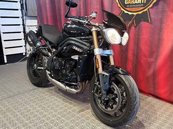 Triumph SPEED TRIPLE 1050 *LAGERFINAL 36 MÅN RÄNTEFRITT* 2 of 16