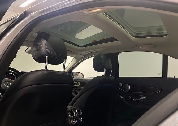 Mercedes-Benz C350 e 10 of 11