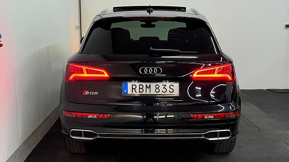 Audi SQ5 10 of 30