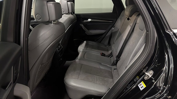 Audi SQ5 7 of 30