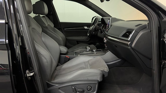 Audi SQ5 26 of 30