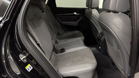 Audi SQ5 15 of 30