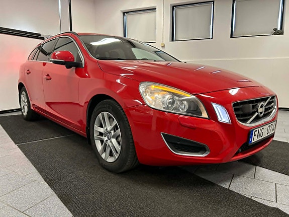 Volvo V60 3 of 22