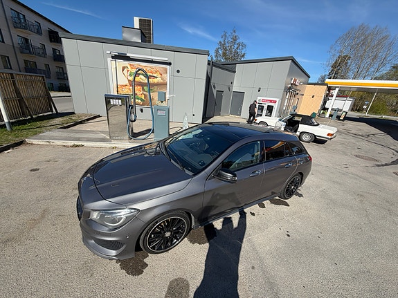 Mercedes-Benz CLA220 5 of 5