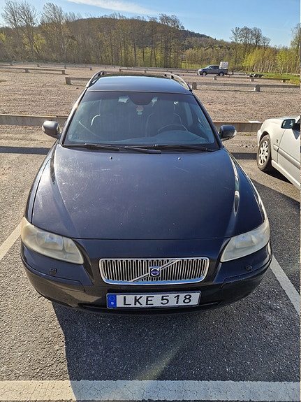Brugt Volvo V70 2.4