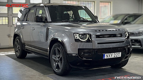 Land Rover Defender 110 4 of 5