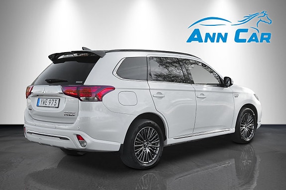 Mitsubishi Outlander 4 of 10