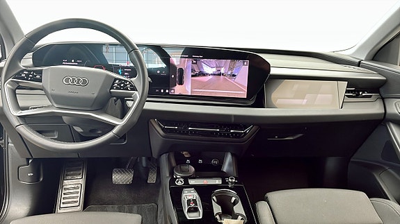 Audi Q6 e-tron 10 of 13