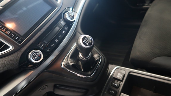 Honda CR-V 11 of 16