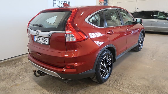 Honda CR-V 3 of 16