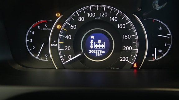 Honda CR-V 13 of 16