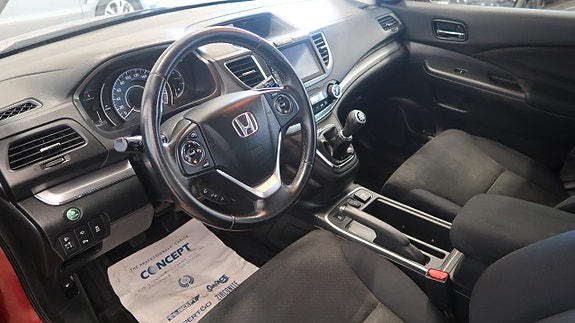 Honda CR-V 8 of 16