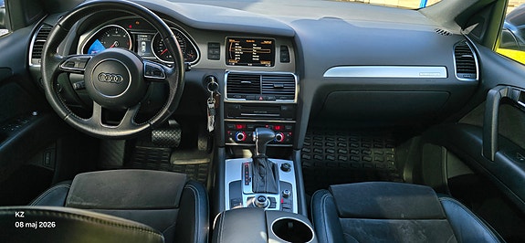 Audi Q7 3 of 5