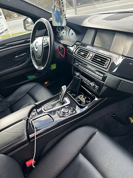 BMW 530d 10 of 16