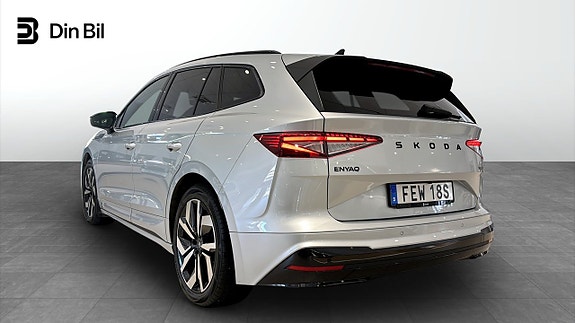 Skoda Enyaq 3 of 5