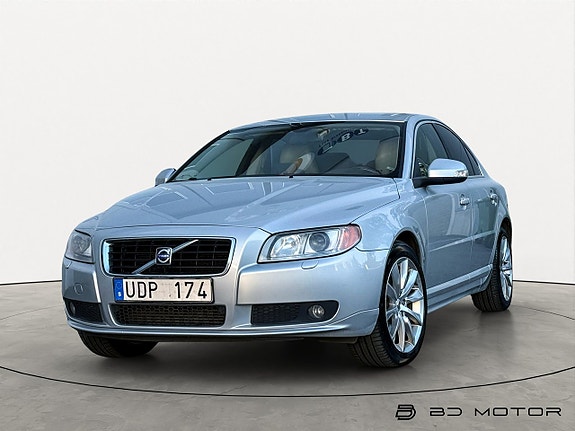 Volvo S80 6 of 17