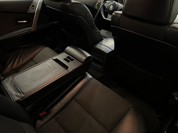 BMW 525 10 of 12