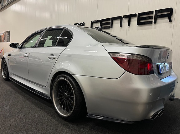 BMW 525 4 of 5