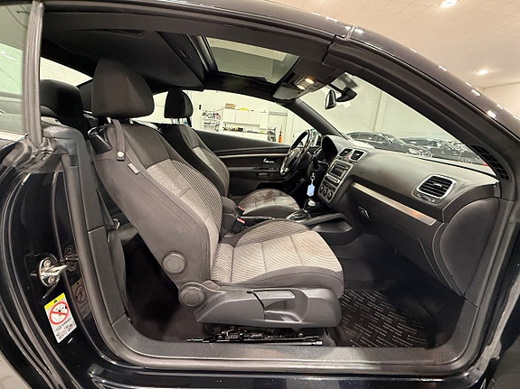 Volkswagen Eos 13 of 17